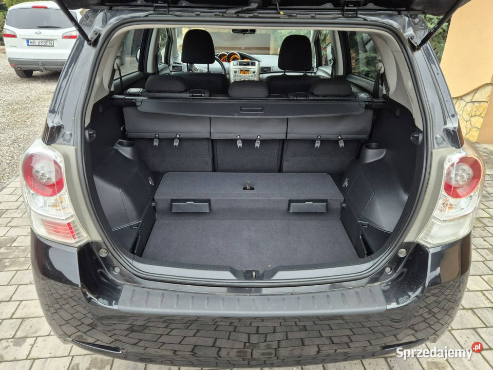 Toyota Verso 18B 147 2009r Org Lakier 18B 130 mazowieckie Radom sprzedam