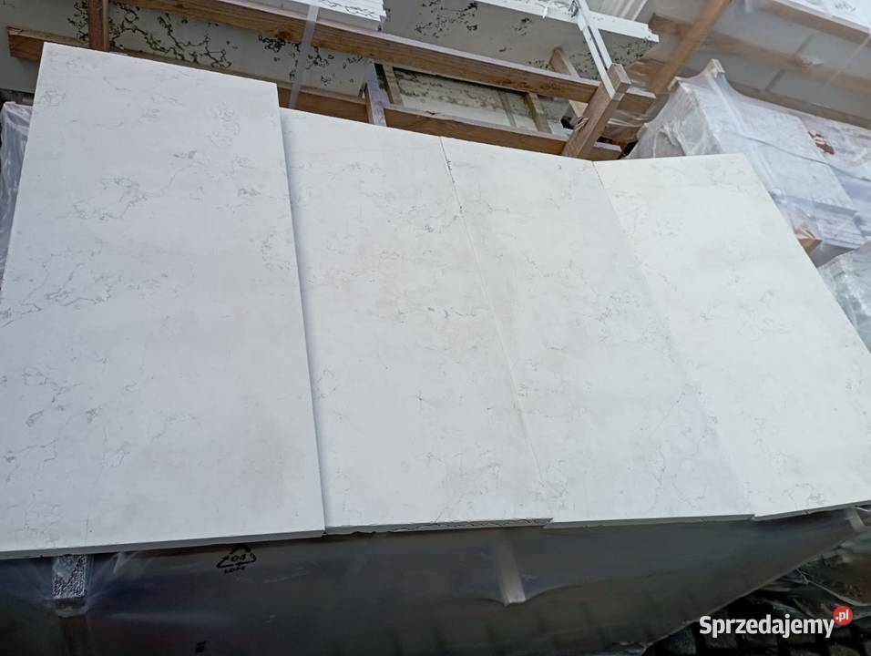 Płytki marmurowe BIANCONE pasy 2 szczotka