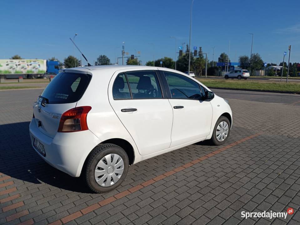 Toyota Yaris 2008 benzyna 10 klimatyzacja