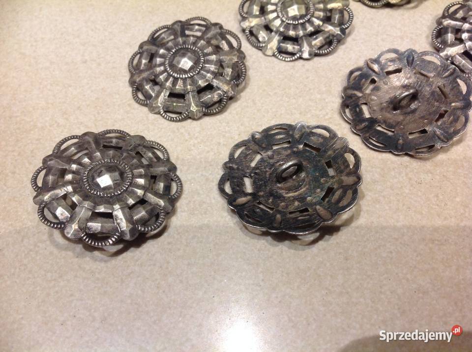 Duże Srebrne Ażurowe Guziki Vintage 9 Metalowe Nowa Sól