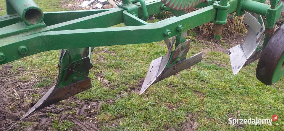 Pług 3 skibowy zagonowy Pozostałe Kozarzew