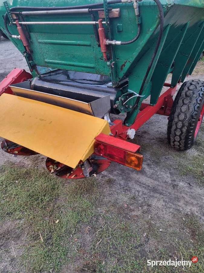 Rozsiewacz wapna rcw3 wielkopolskie Kępno sprzedam