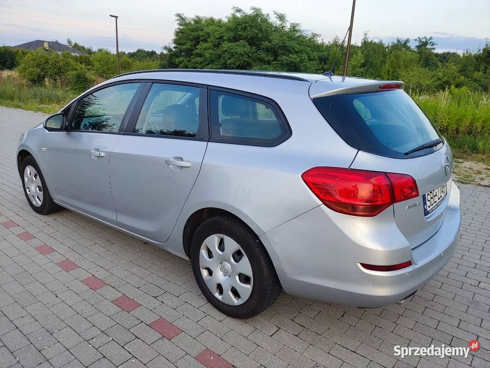 OPEL ASTRA 14 TURBO benzynka klima czujniki benzyna Strzyżowice