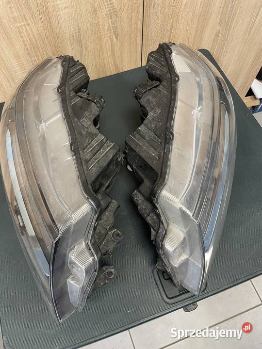 Suzuki Vitara III lift reflektor full led kpl osobowe lubelskie Kozubszczyzna