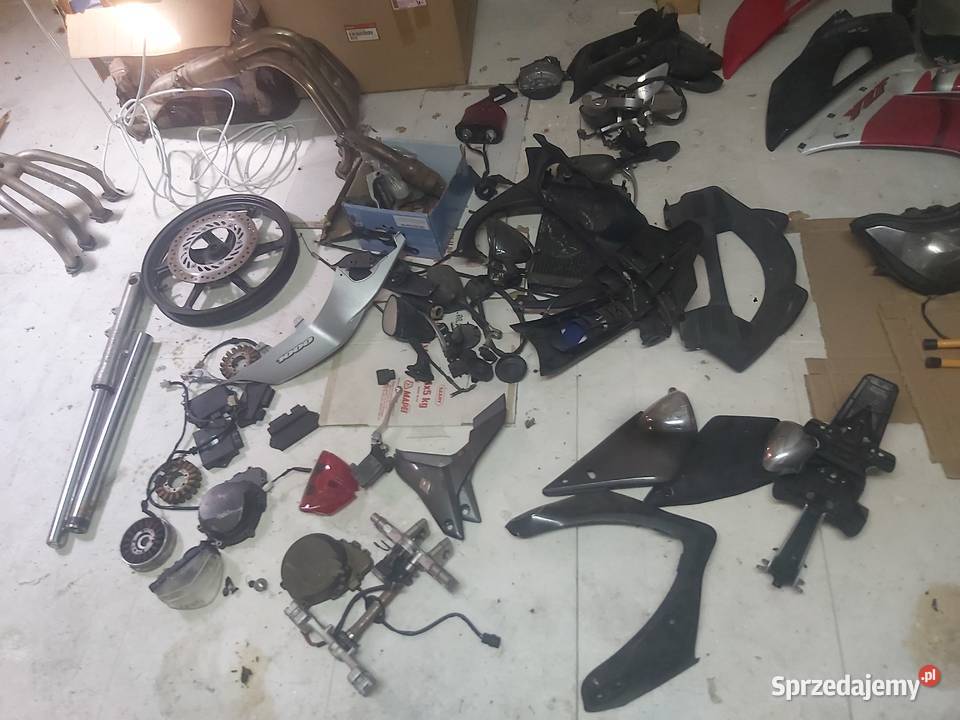 Części CBR r6 gsxr Lwówek Śląski