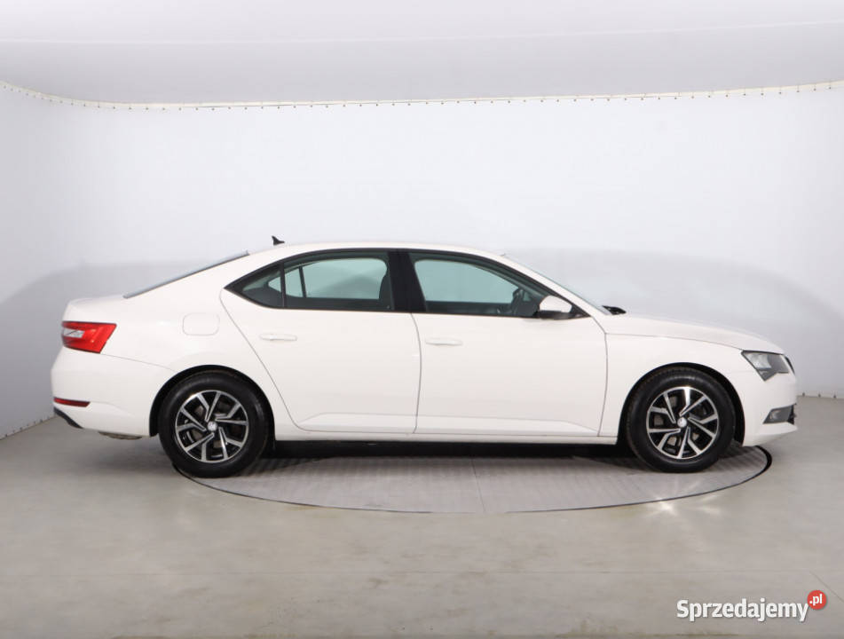 Skoda Superb 15 TSI system Start-Stop Piaseczno