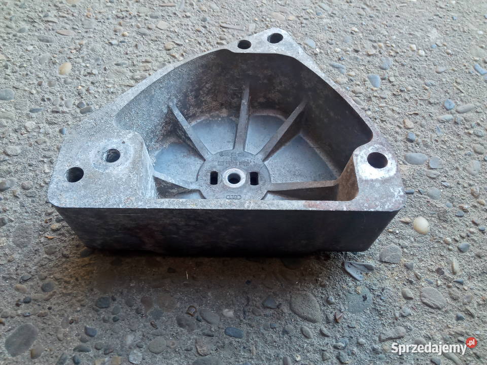 Audi A2 14 TDI Łapa silnika osłona pokrywa Prawa Zawieszenie silnika