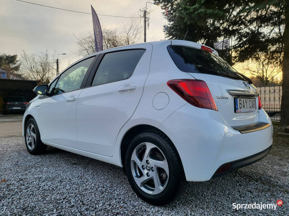 Toyota Yaris 15 Hybrid 100 Org Przebieg 132 I