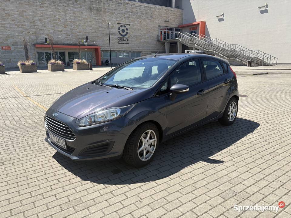 Ford fiesta mk7 16tdci 95 2013 wielofunkcyjna kierownica Częstochowa