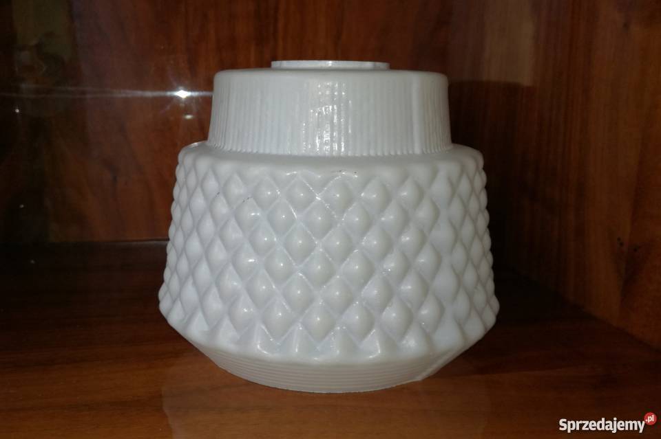 Lampa wisząca z białym szklanym kloszem PRL biały Dom i Ogród