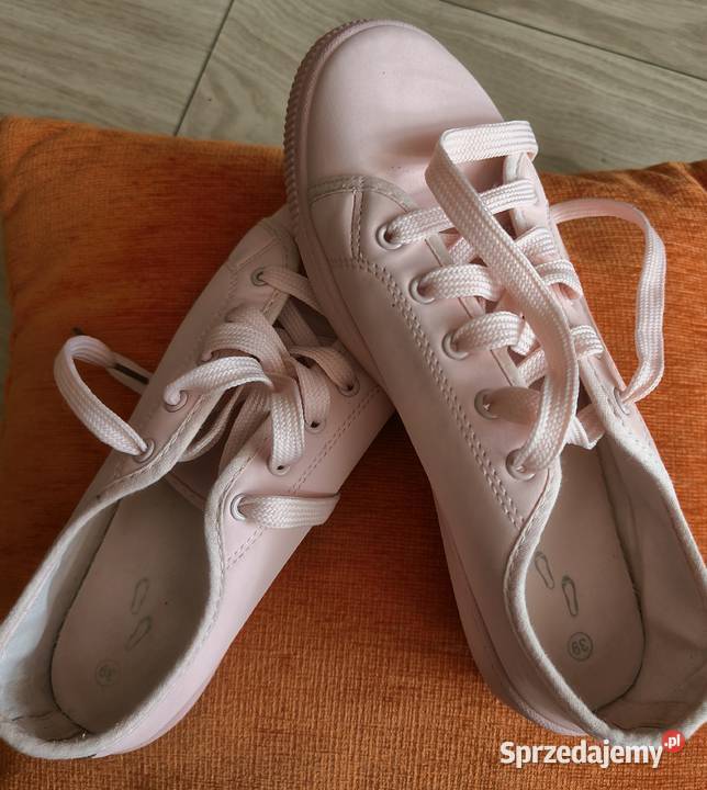 Tenisówki blady róż Gdańsk