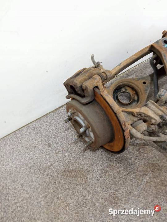 BELKA ZAWIESZENIA TYŁ LIFT KOMBI Kia Ceed I