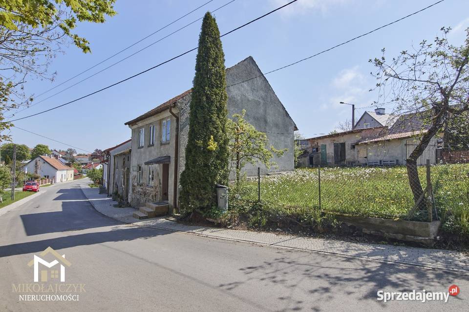 Kompaktowy dom w centrum Górowa do remontu Górowo Iławeckie sprzedam