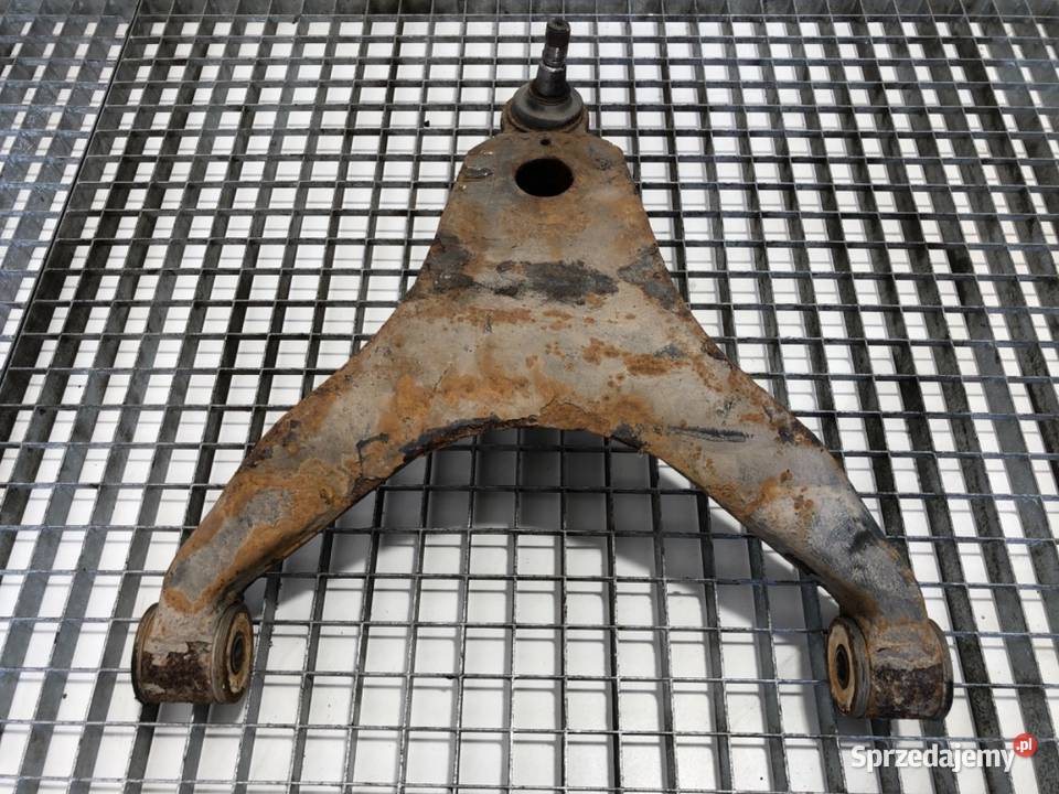 WAHACZ LEWY PRZÓD DOLNY IVECO DAILY VI Bus sprzedam