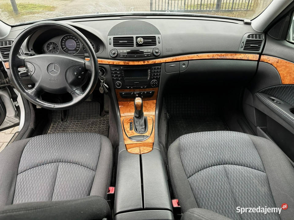 Mercedes E 200 E200CGI 18BLPG Idealny Alufelgi świętokrzyskie