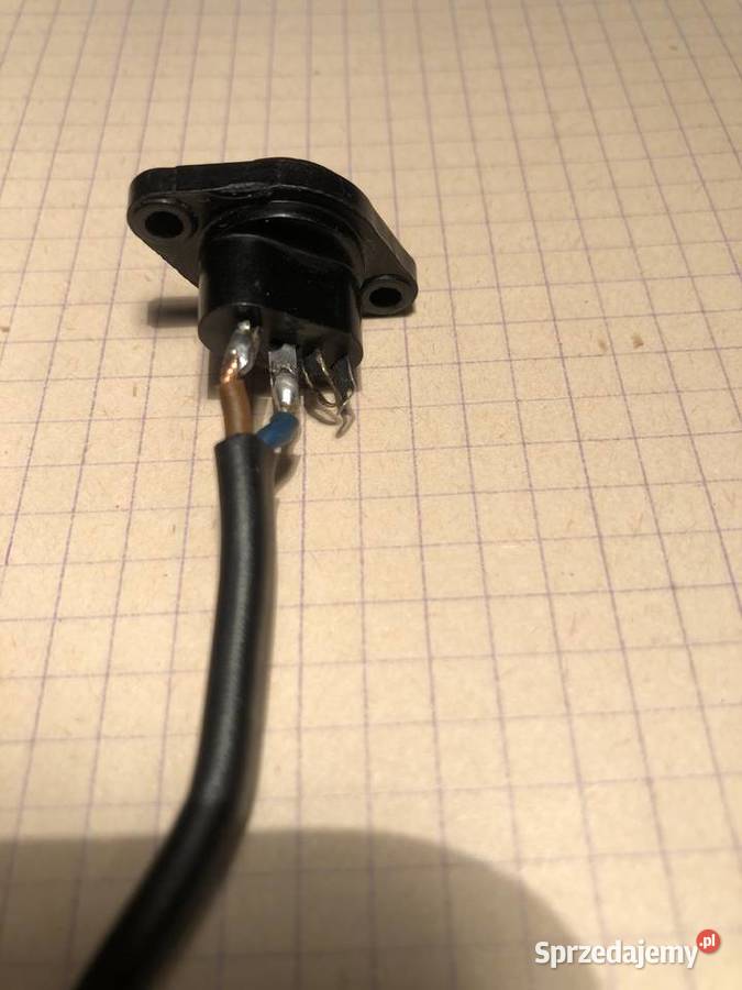 Unitra gniazdo głośnikowe DIN 3pinowe z Pozostałe Tychy