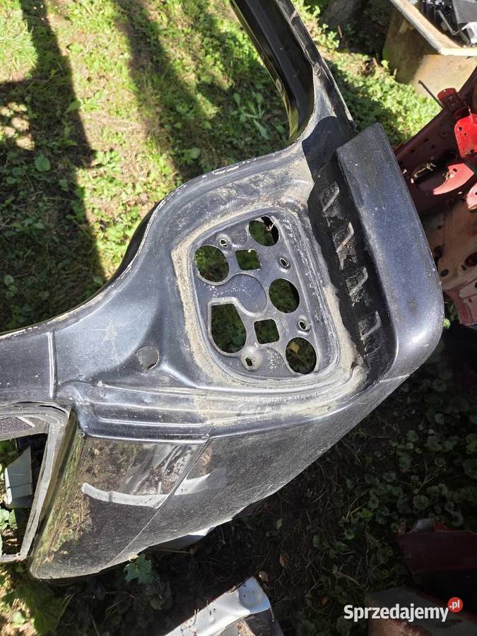 BMW e36 kombi pas tylny okulary lamp