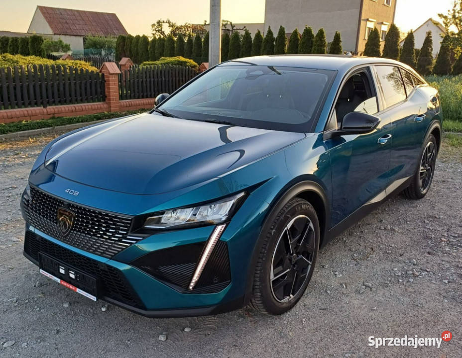 Peugeot 408 R4 16l PHEV 225 PlugIn Hybrid światła przeciwmgielne