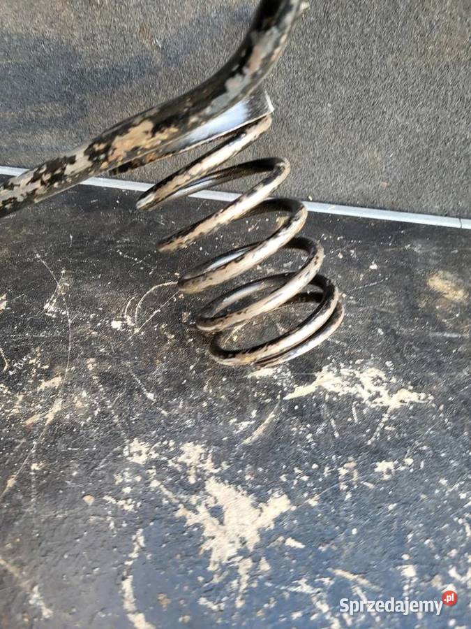 ZUNDAPP KS 601 SIEDZENIE RAMA SPRĘŻYNA Rybnik