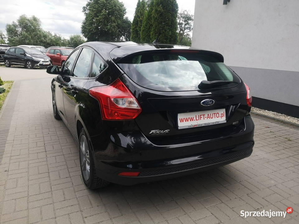 Ford Focus 10 12V 100 Klima Halogoeny Isofix wspomaganie kierownicy Strzegom