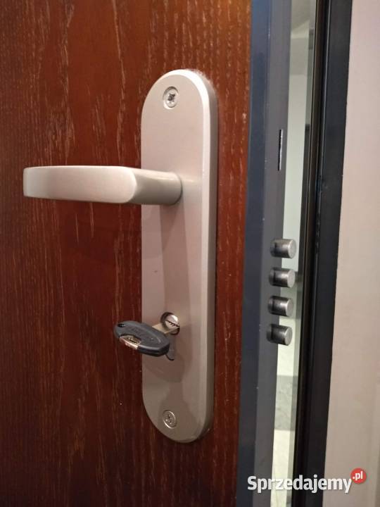 Serwis montaż wymiana zamków Warszawa i