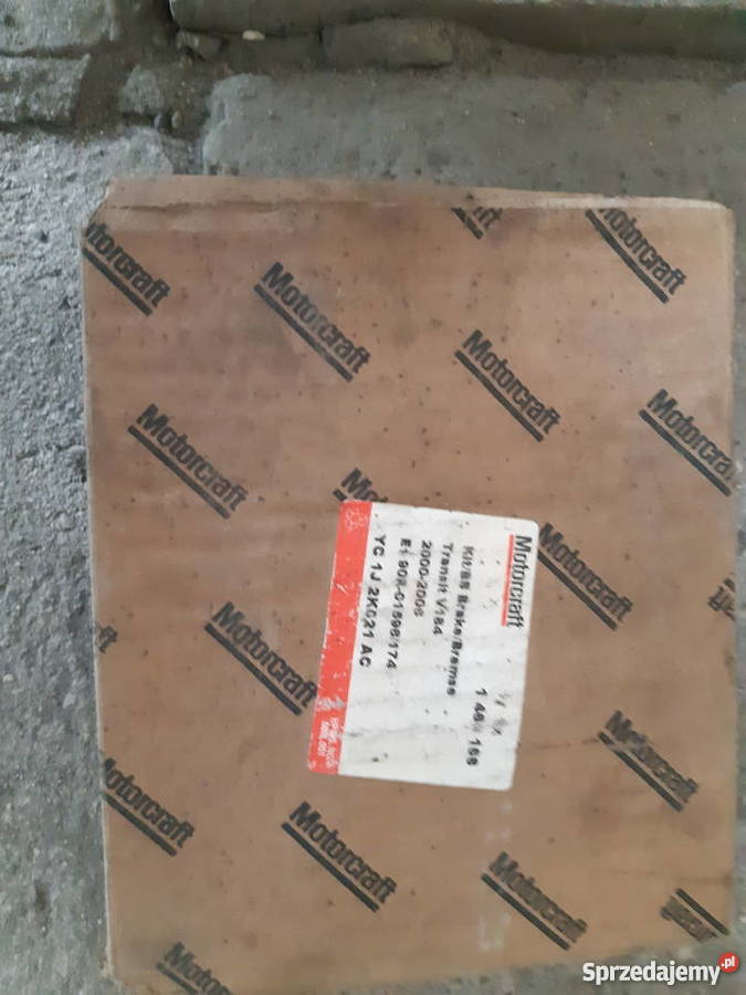 KLOCKI HAMULCOWE PRZÓD FORD TRANSIT 20002006 Koronowo