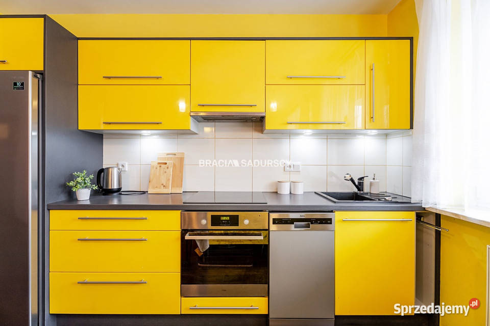 sprzedaży mieszkania 5845m2 3 pokoje Kraków małopolskie