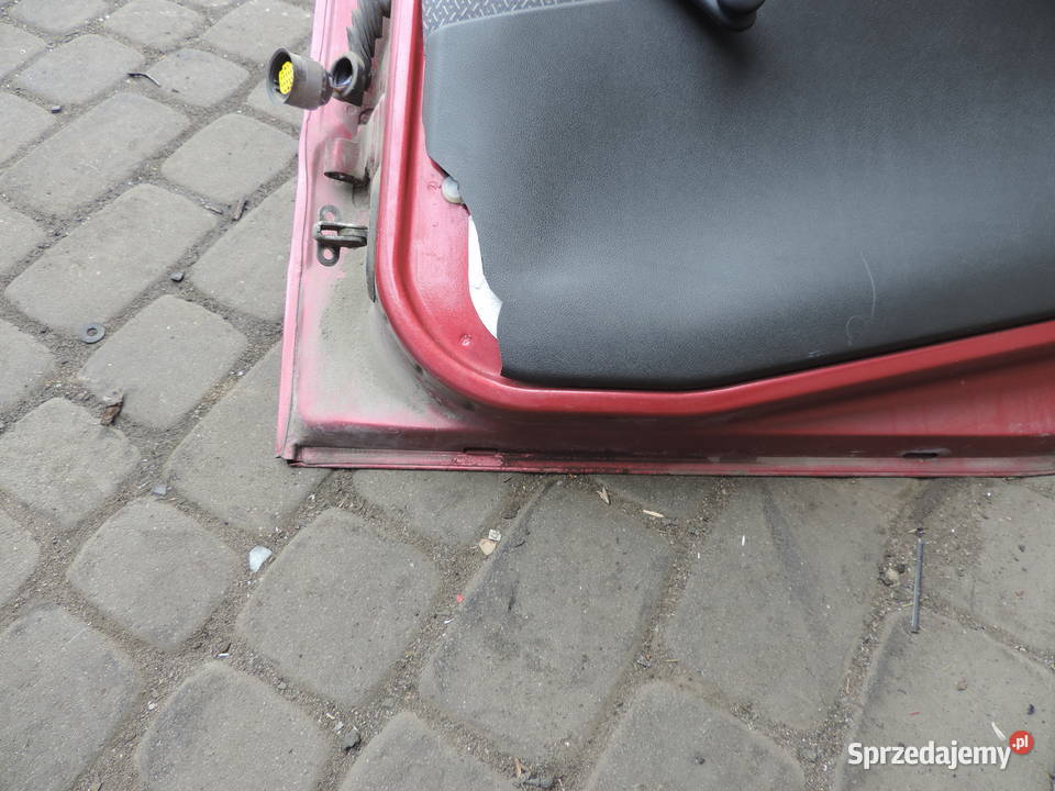 FIAT PUNTO 2 5D KOLOR 132F DRZWI PRAWY TYŁ małopolskie Nowy Sącz