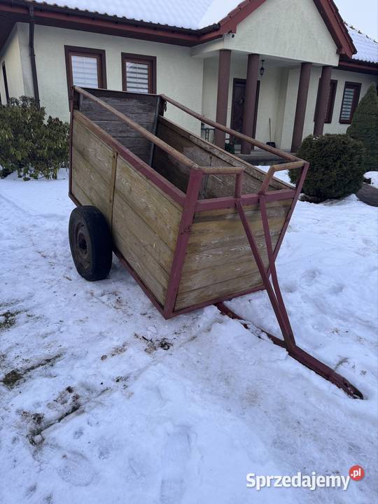 Przyczepa do przewozu zwierząt Kłaj
