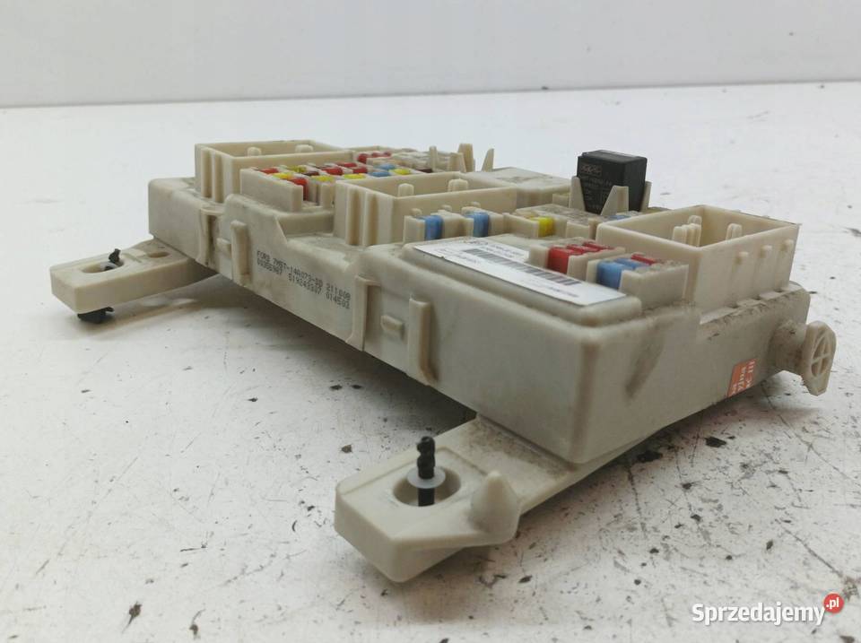 SKRZYNKA BEZPIECZNIKÓW 7M5T14A073DD Ford Focus Skrzynki bezpieczników