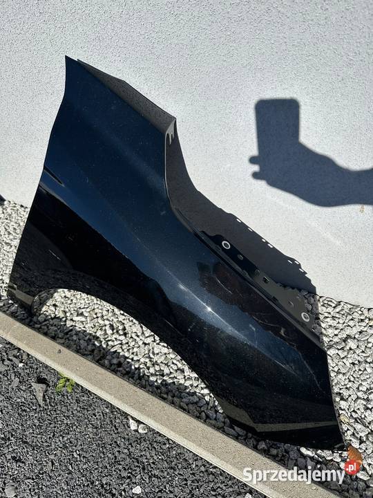 Opel Corsa F błotnik prawy przód przedni Mirsk sprzedam