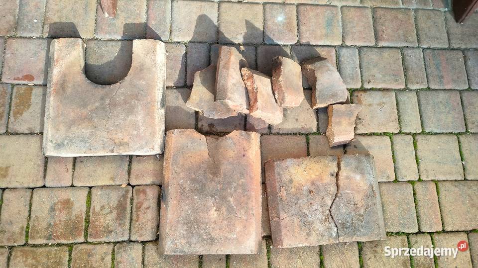 Piecyk żeliwny szamotowy wyprodukowany w Murowana Goślina