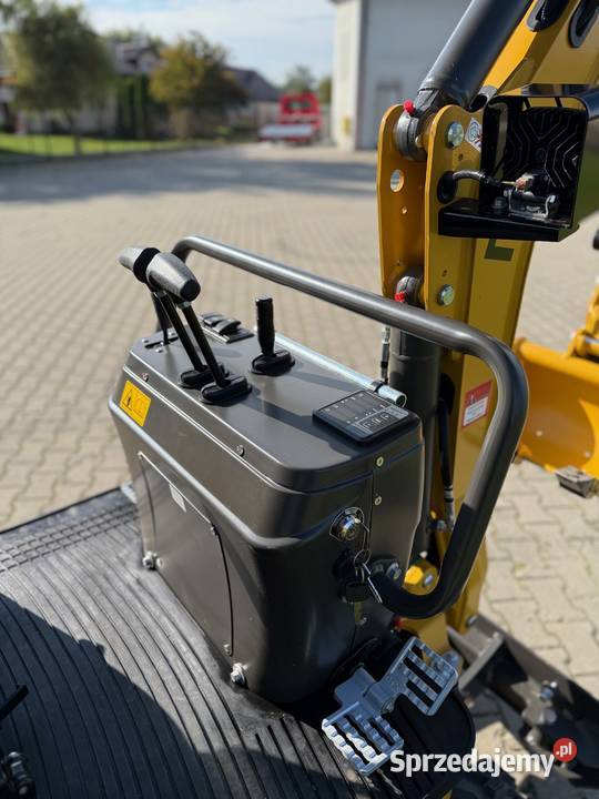 Nowa Model NEX N12 Full silnik YANMAR 3sekcyjna Rok produkcji 2025
