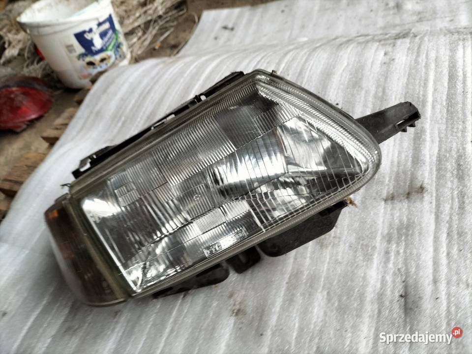 Citroen SAXO 9699 LAMPA PRZÓD PRZEDNIA PRAWA Kamień-Kolonia