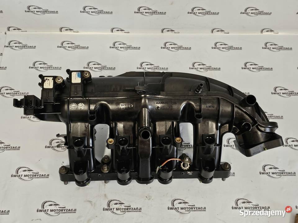 CORSA ASTRA MERIVA 14 TURBO A14NEL 120 kolektor