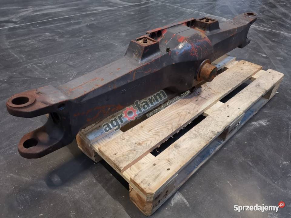 Obudowa przedniego mostu Massey 3630 3610 3650 Byków
