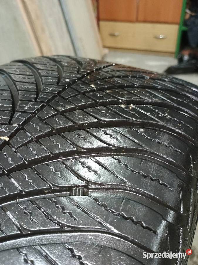 Opony zimowe 23550 R 15 Haczów