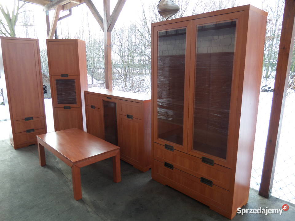 komplet mebli komoda witryna ława 2 słupki stan Pozostałe Buczek