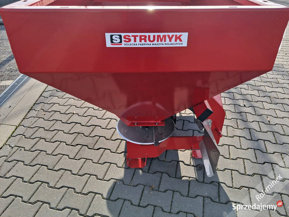 600 STRUMYK TYTAN Rozsiewacz do nawozów Krasnystaw