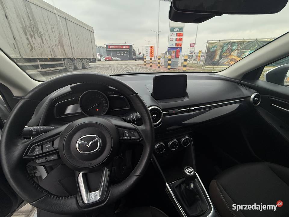 Mazda 2 15 SkyactivG 90 Exclusive Line 2020 r Krosno sprzedam