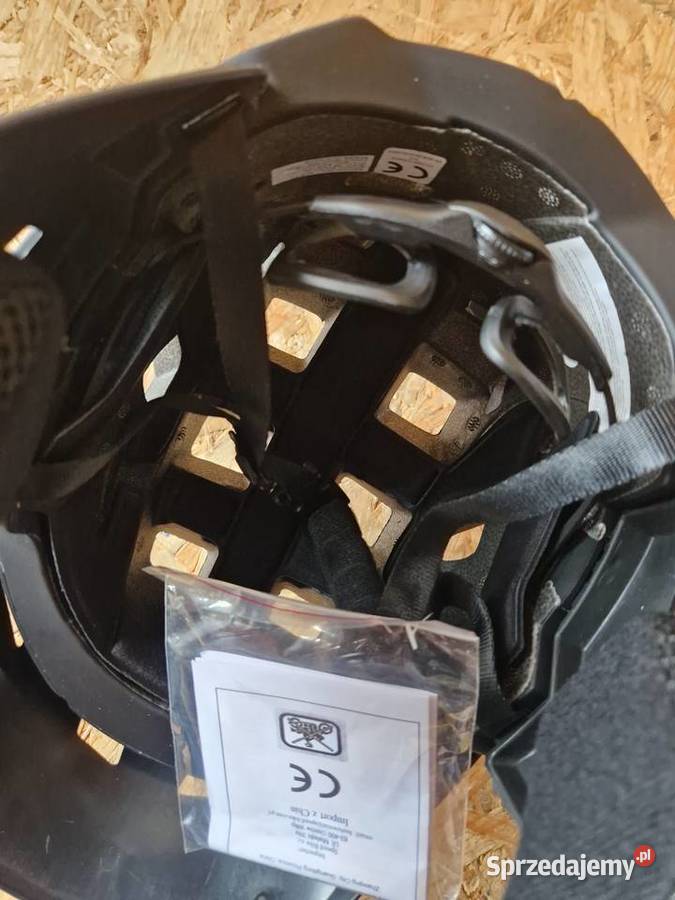 Kask rowerowy SBIKE Full Face KS11 kod produktu