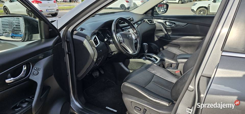 Nissan Xtrail 7osob Wersja Tekna Rok produkcji 2017 Września sprzedam