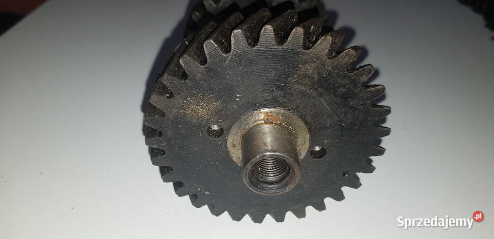 Wałek pośredni skrzyni biegów Fiat 125p FSO OE skrzynie biegów Układ napędowy Lublin