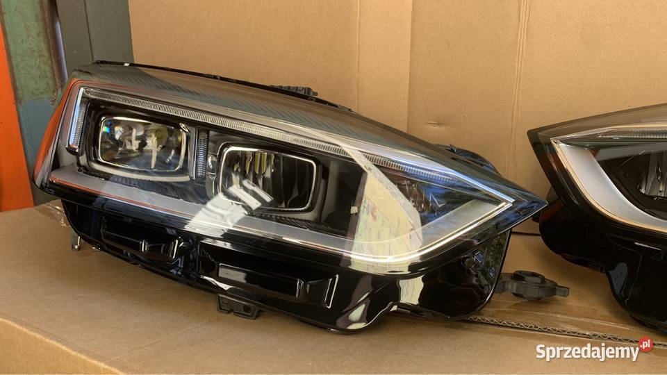 Lampy komplet Audi A5 B9 16 Wersja EU Reflektor Częstochowa sprzedam