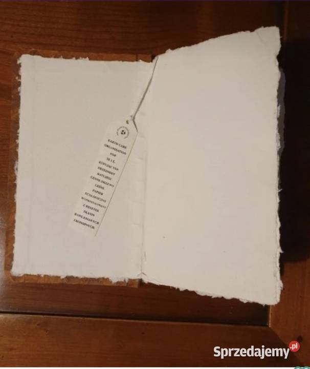 Notes ręcznie wykonany kartki to papier czerpany
