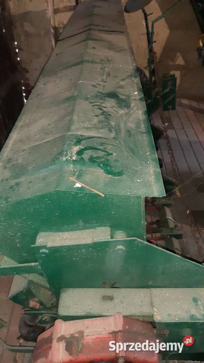 Siewnik zbożowy Poznaniak nieuszkodzony Nowe Budkowice