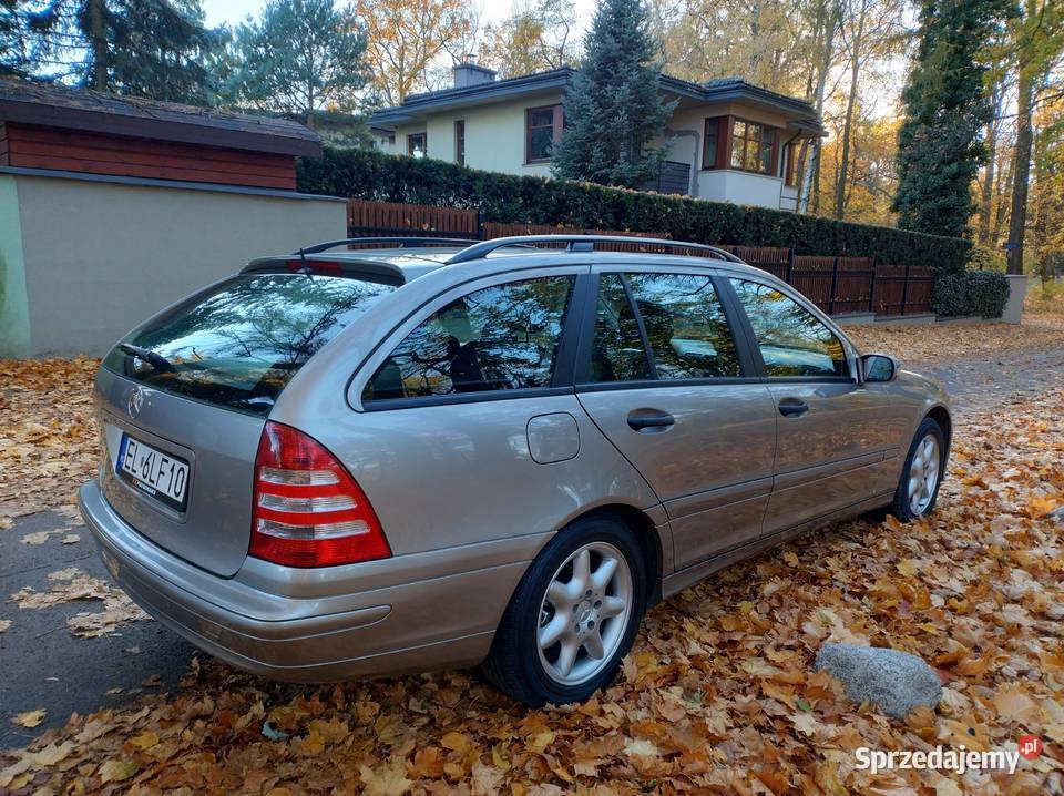 MercedesBenz Cklasa W203 22 CDI 2004r Lift stan Klasa C Łódź sprzedam
