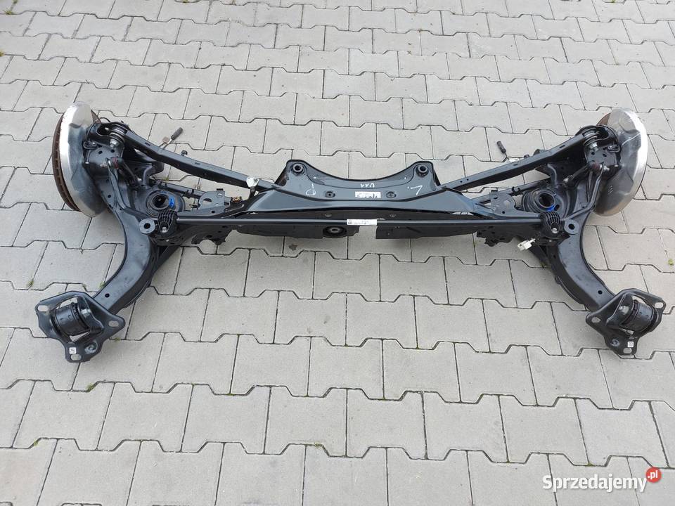 BMW iX1 X1 U11 Belka sanki zawieszenie tył