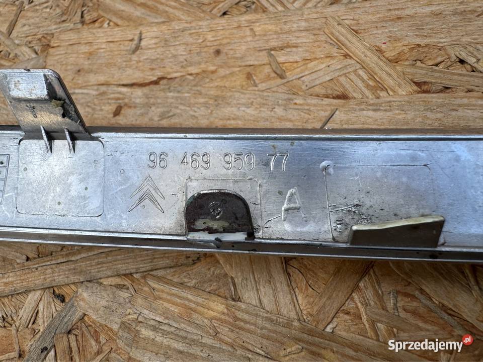 Listwa chrom zderzaka przód citroen c4 I 1 04 osobowe Międzychód