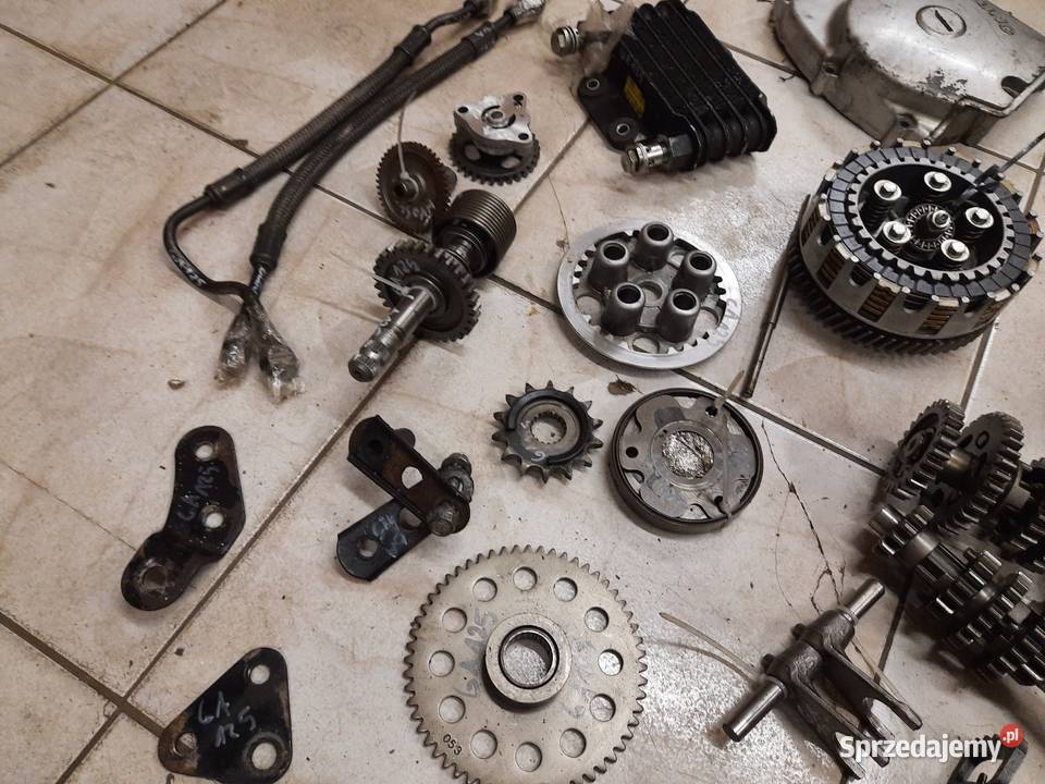 Hyosung GA 125 silnik części skrzynia sprzęgło Silniki i osprzęt Jelenia Góra